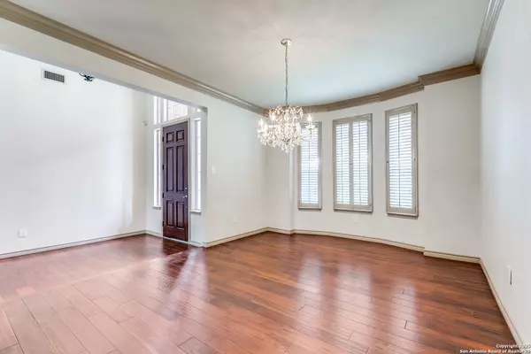 San Antonio, TX 78249,6841 Willow Oak