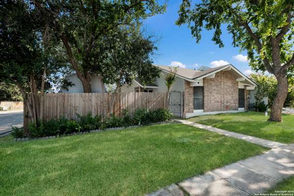 6625 spring lark, San Antonio, TX 78249