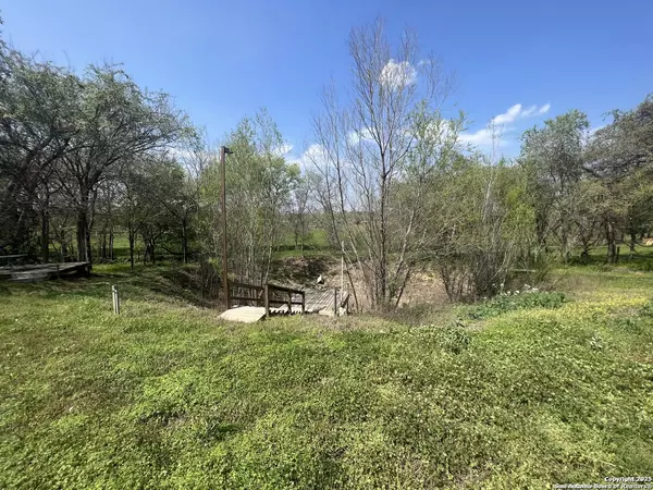 Leesville, TX 78122,6144 Fm 1682