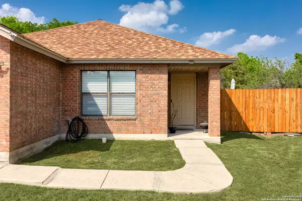 San Antonio, TX 78244,5518 Roanwood