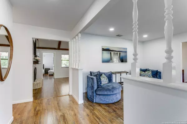 San Antonio, TX 78232,15626 Creekside