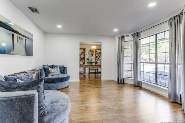 San Antonio, TX 78232,15626 Creekside