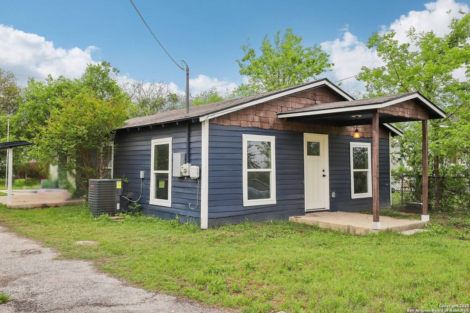 San Antonio, TX 78210,1360 Essex