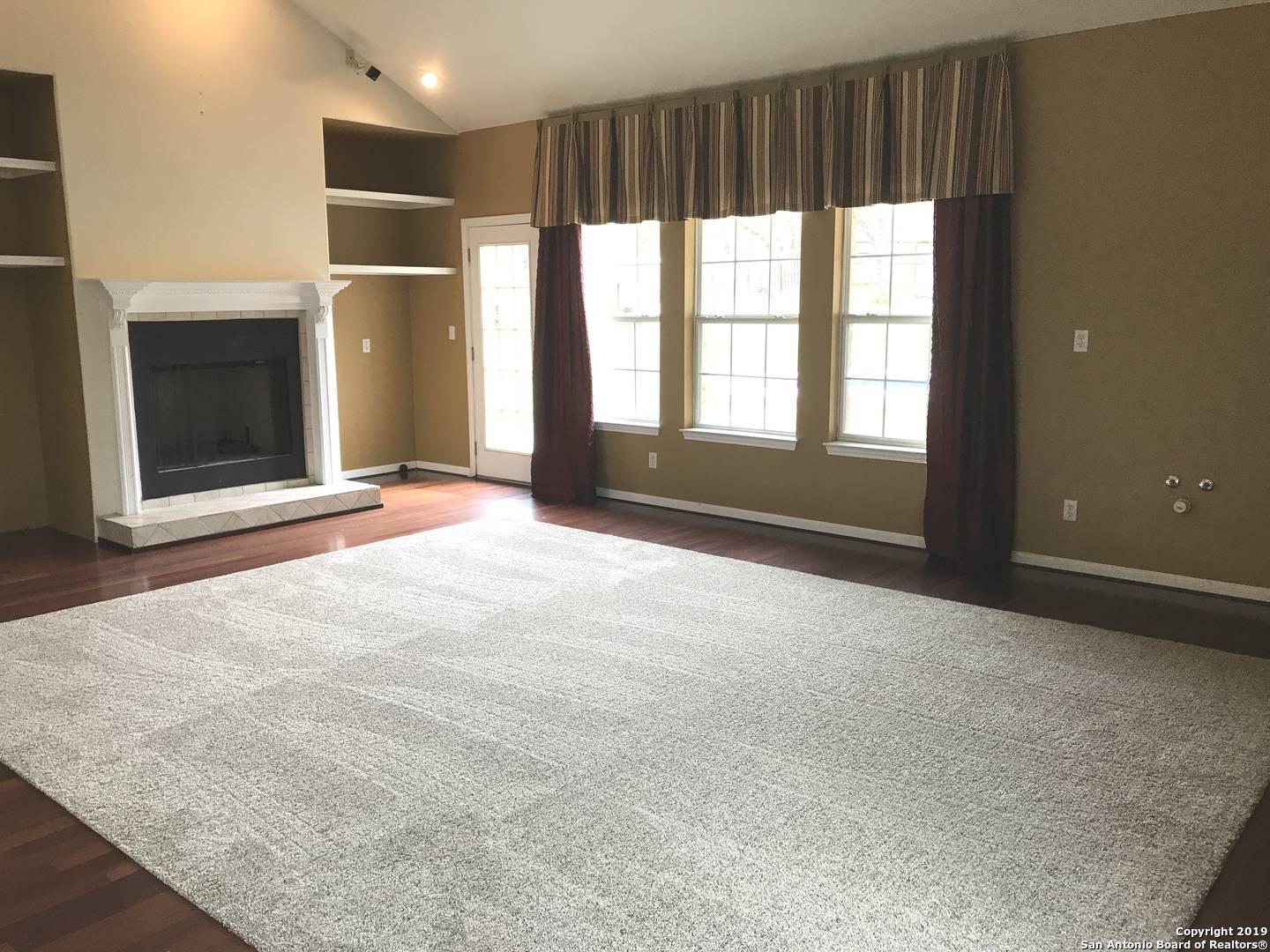 Spring Branch, TX 78070-4945,3011 RIVER WAY