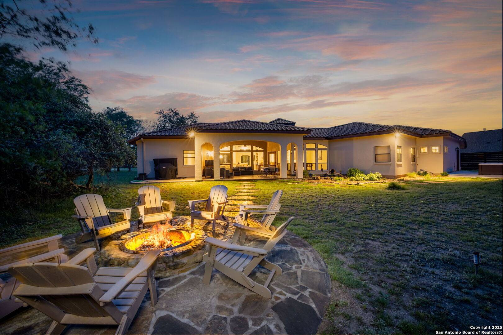 Canyon Lake, TX 78133,851 River Cliff