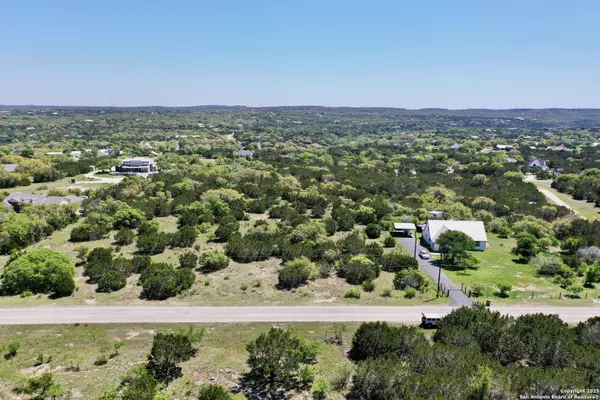 211 Rolling View, Boerne, TX 78006