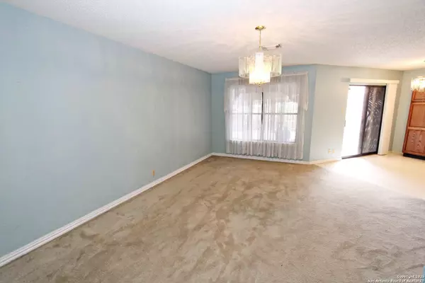 San Antonio, TX 78244,6214 Candlemeadow