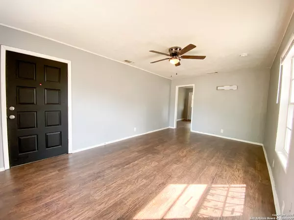 San Antonio, TX 78228-4707,338 CONTINENTAL