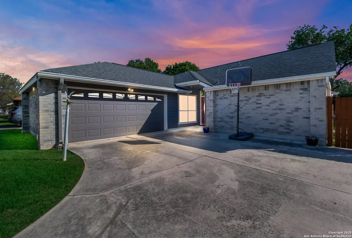 San Antonio, TX 78250,9520 Woodland Hills