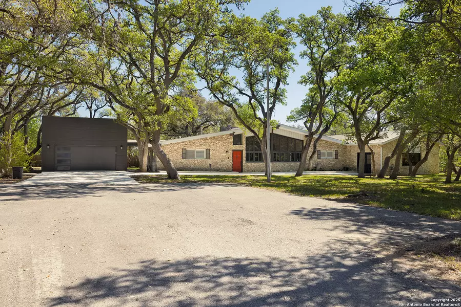 15108 Military HWY, Shavano Park, TX 78231