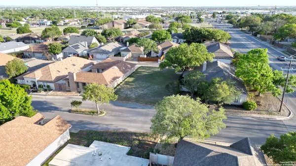 Windcrest, TX 78239,5906 Brook Fls