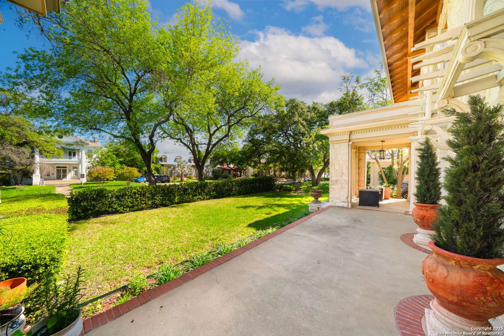San Antonio, TX 78212,228 Mulberry Ave