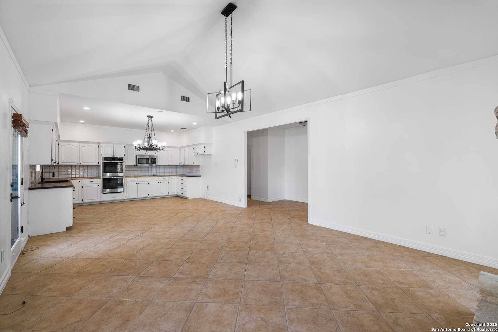 Kerrville, TX 78028,144 St Andrews Loop E