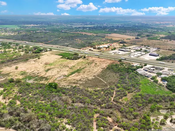 Atascosa, TX 78002,17171 Interstate 35