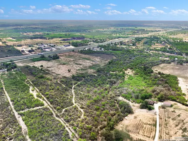 Atascosa, TX 78002,17171 Interstate 35