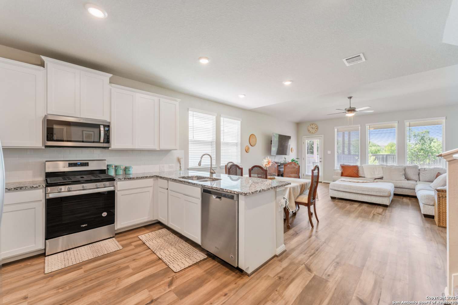San Antonio, TX 78254,9311 Dak Ave