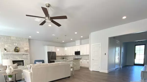 Blanco, TX 78606,103 N JOHN BIRD