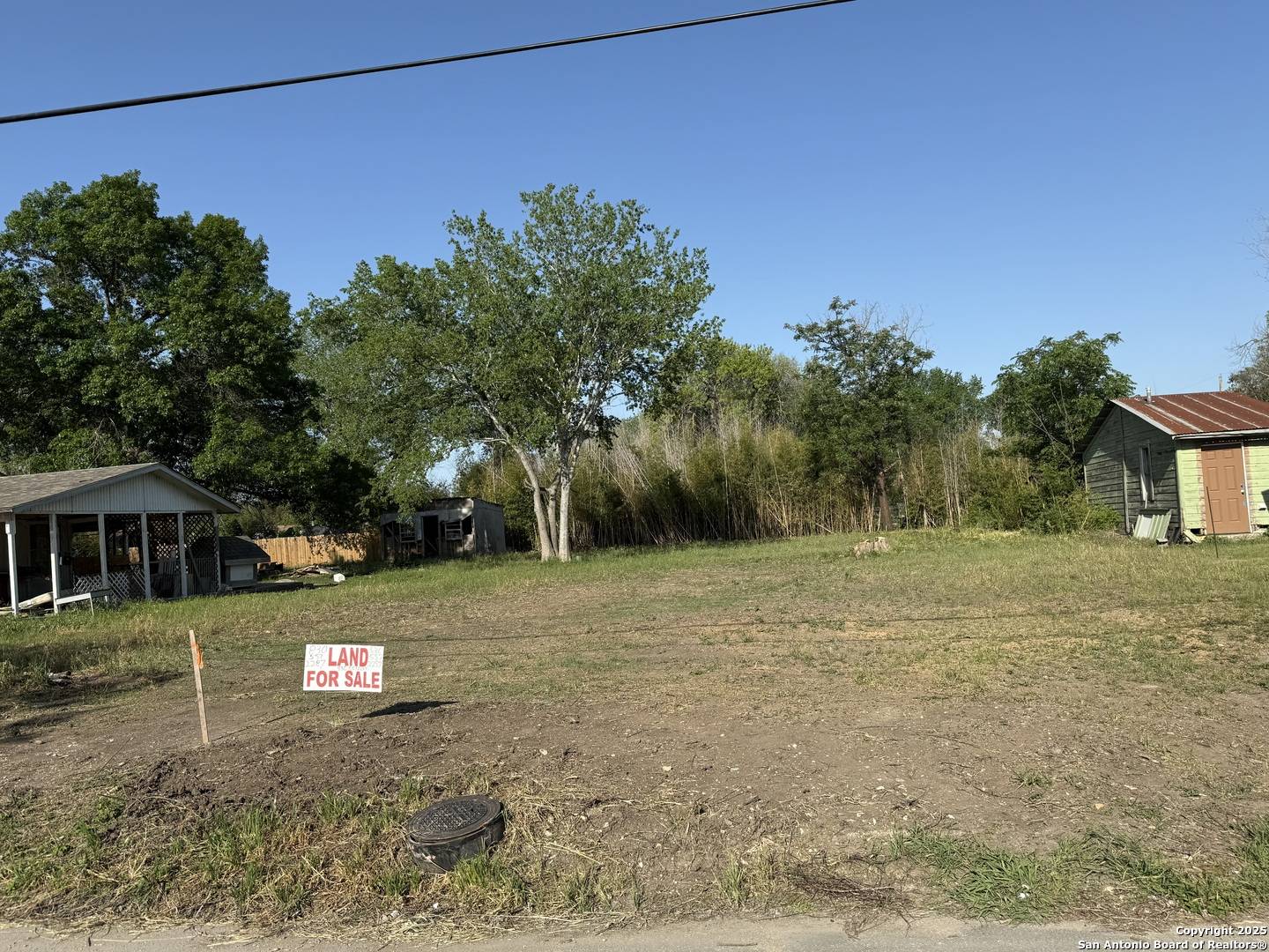 Seguin, TX 78155,1316 san marcos