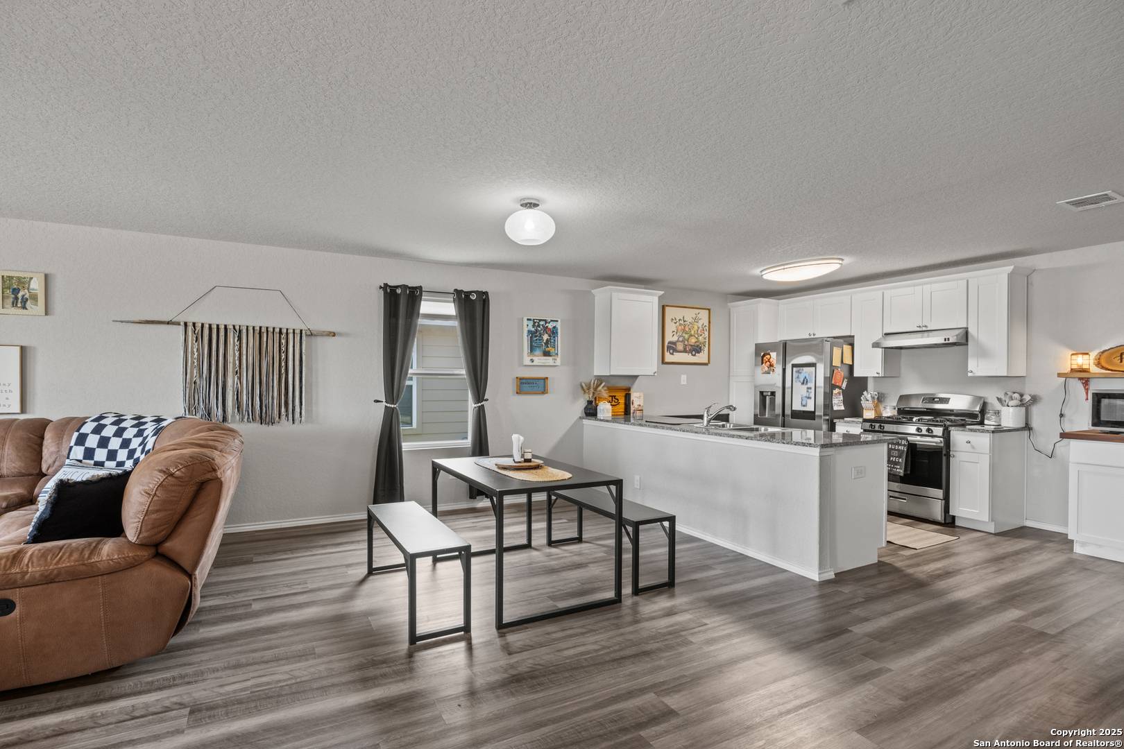 New Braunfels, TX 78130,374 Kowald