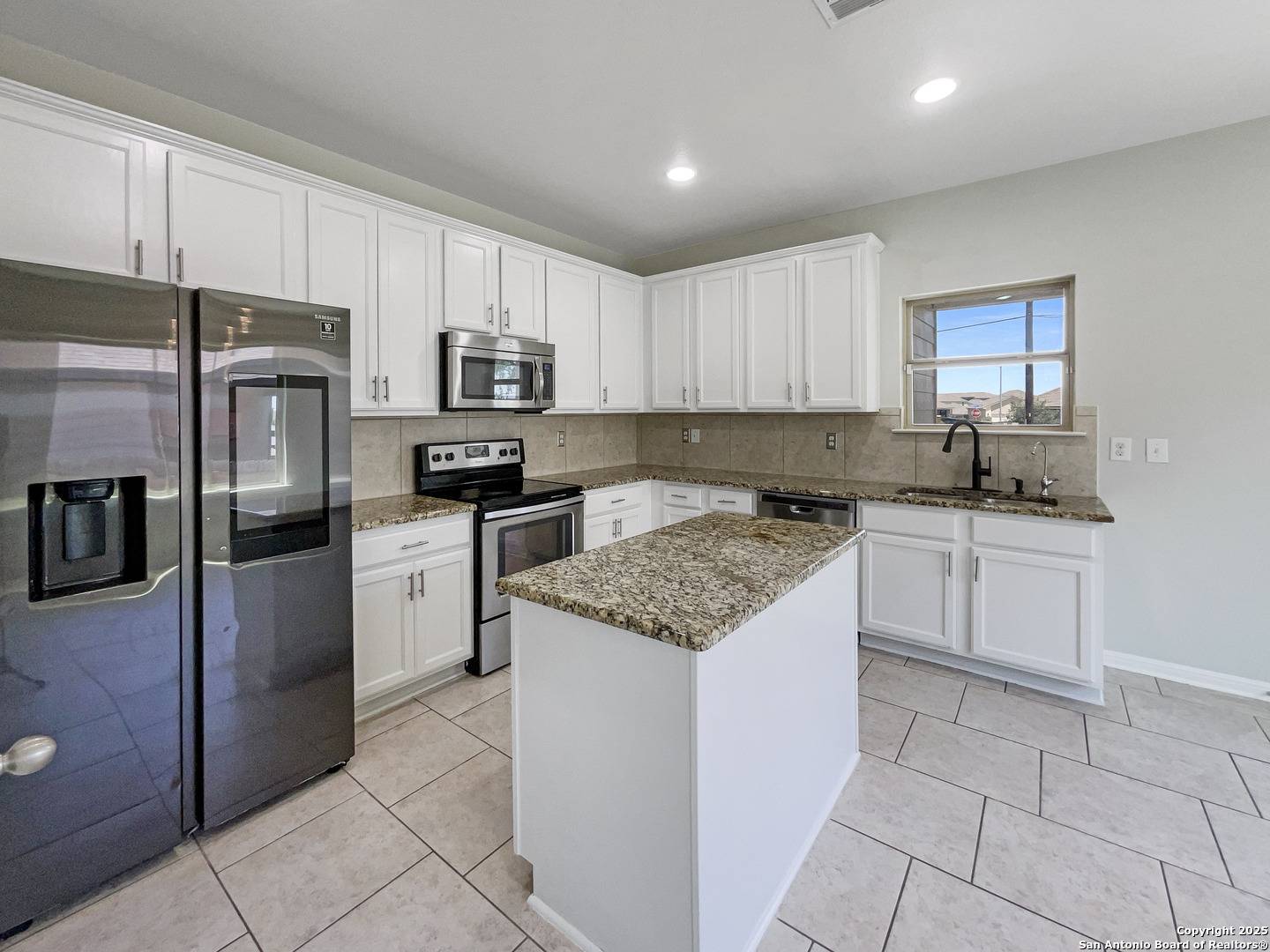 San Antonio, TX 78245,9031 Indigo