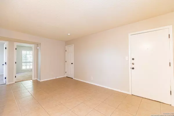 San Antonio, TX 78217,10561 Starcrest