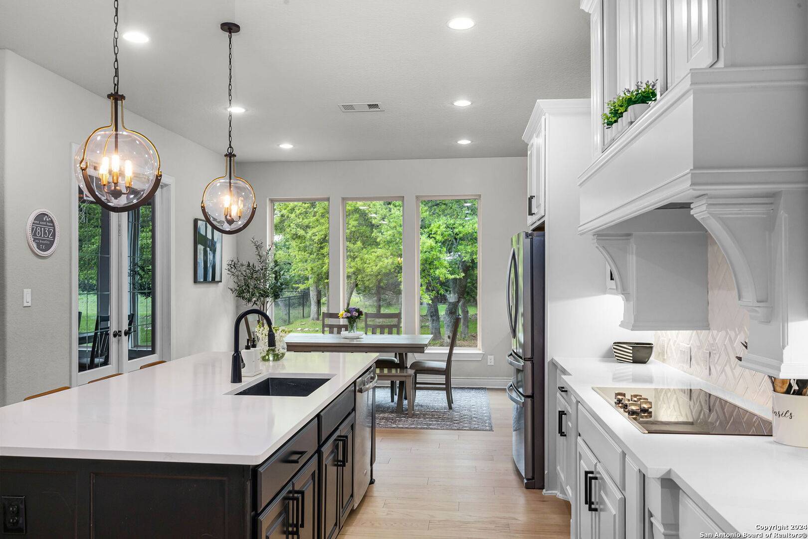 New Braunfels, TX 78132-4334,1064 SPANISH TRL