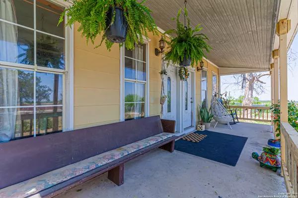 New Braunfels, TX 78130,6432 FM725