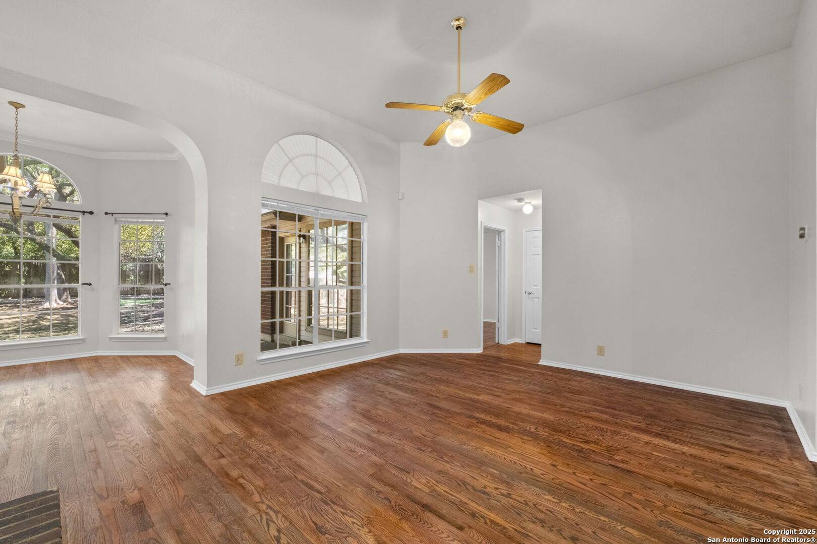 San Antonio, TX 78216,13706 Morningbluff