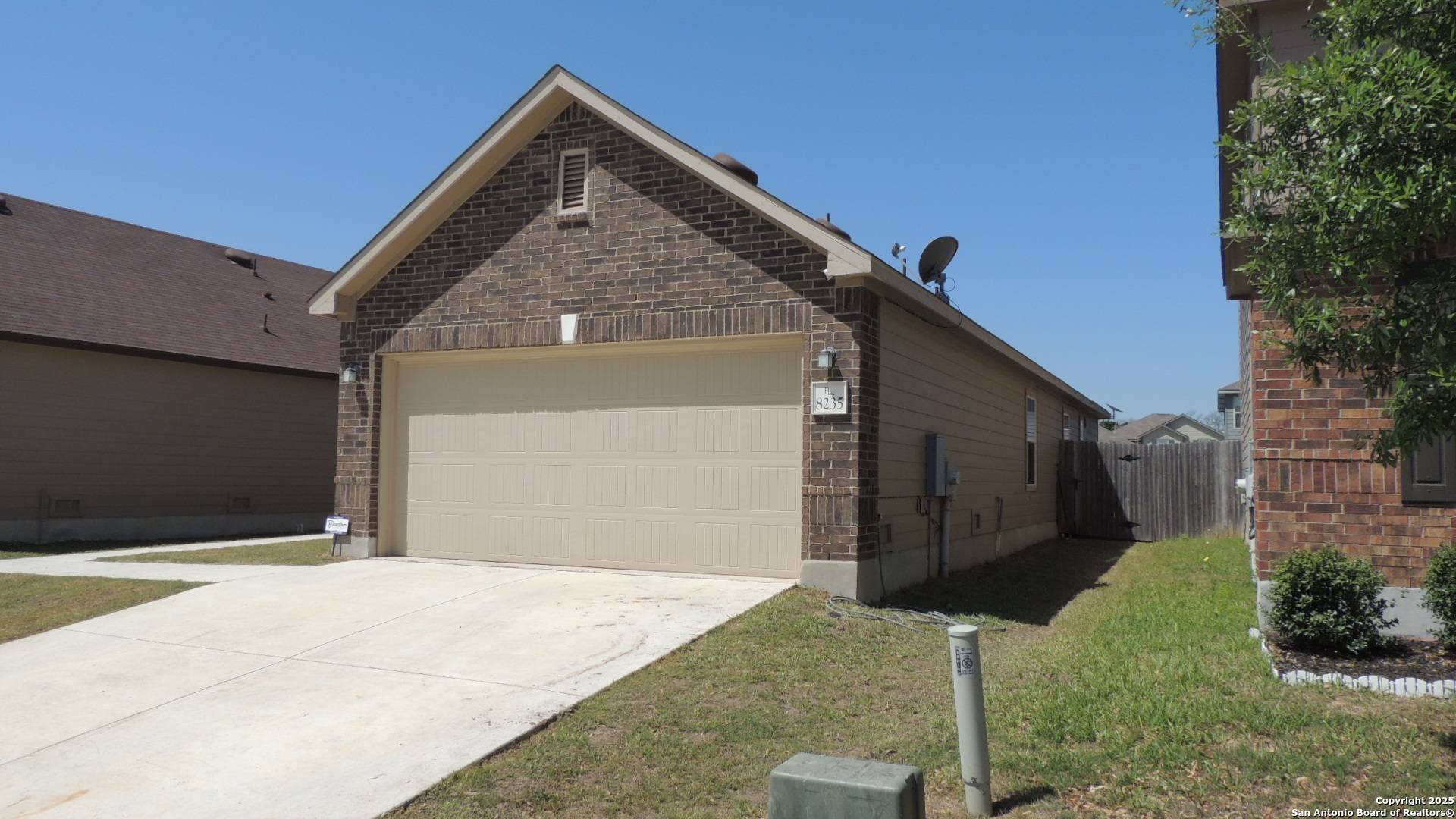 San Antonio, TX 78253,8235 Phantom Field
