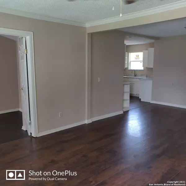San Antonio, TX 78228,215 bradford