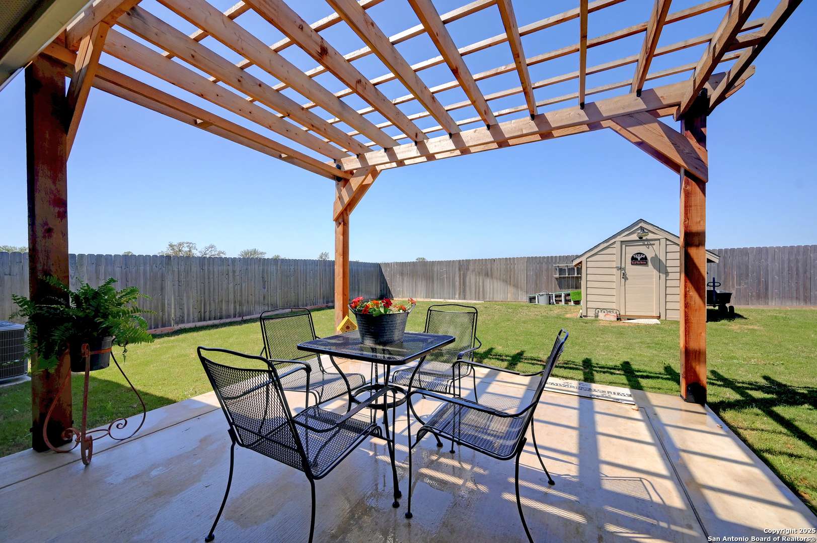Seguin, TX 78155,480 Desert Willow
