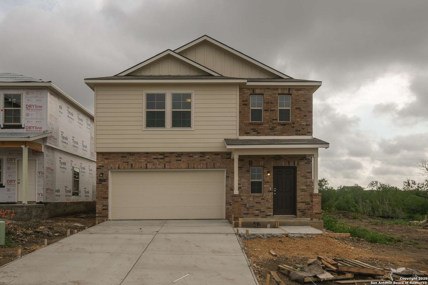 10411 White Hart Lane, Converse, TX 78109