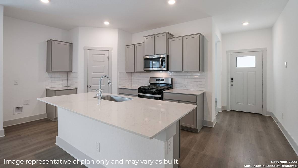 San Antonio, TX 78253,14756 Pearl Flats