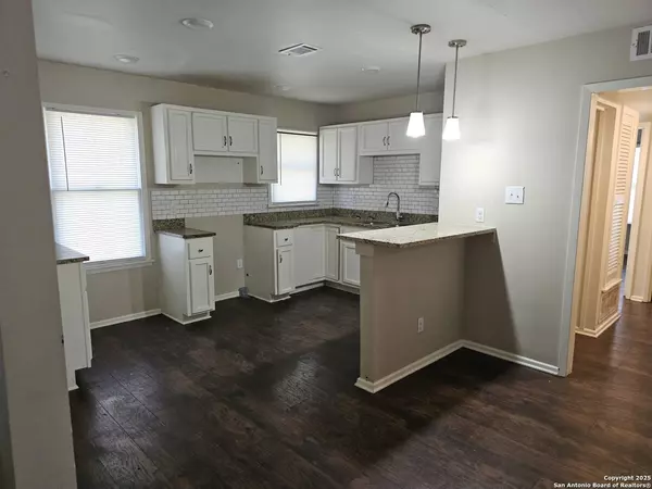 San Antonio, TX 78223,390 Harcourt