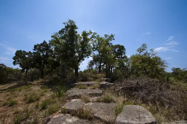 San Antonio, TX 78261,3934 Smithson Ridge