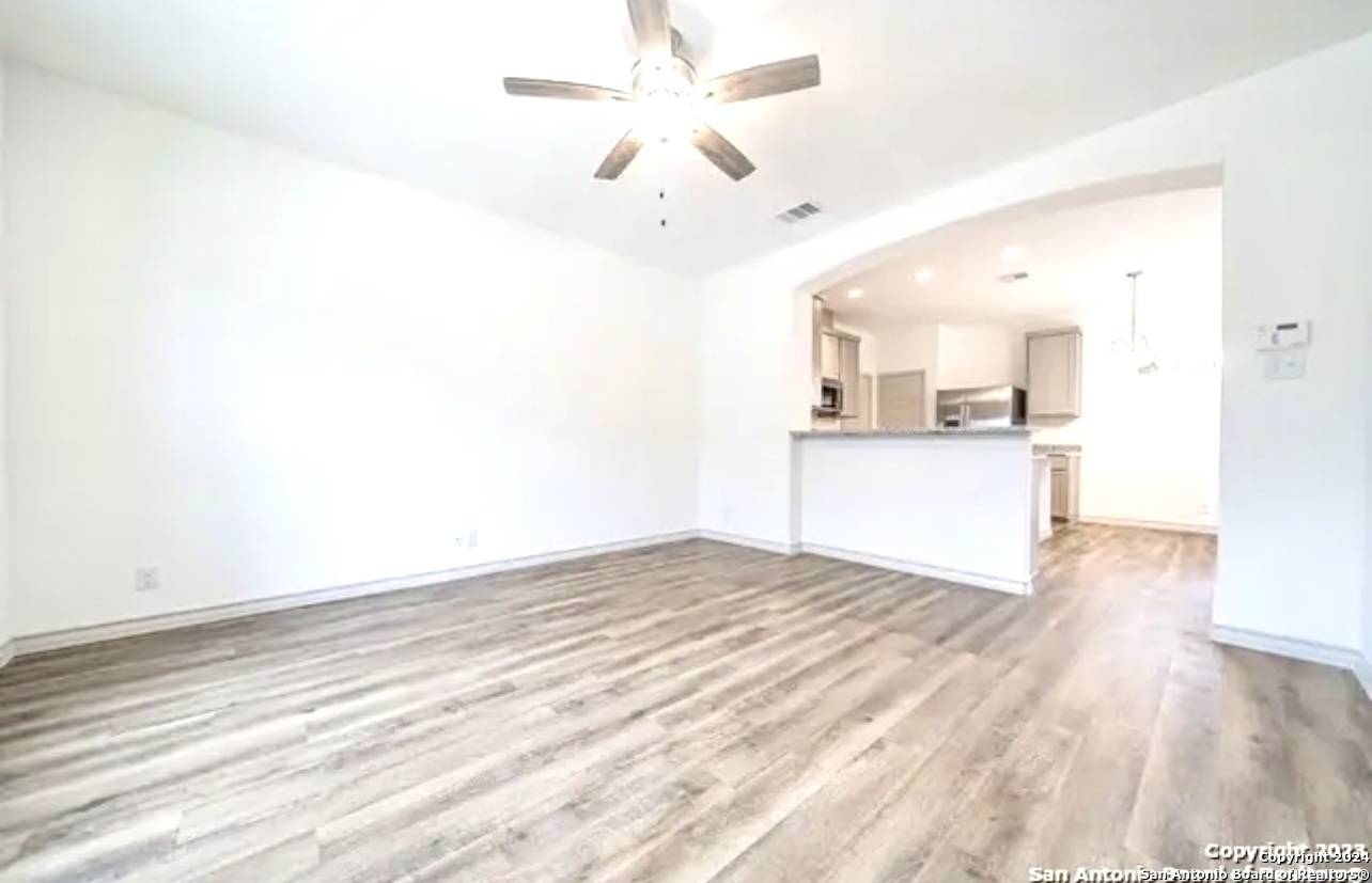 San Antonio, TX 78212,310 W Evergreen St #104