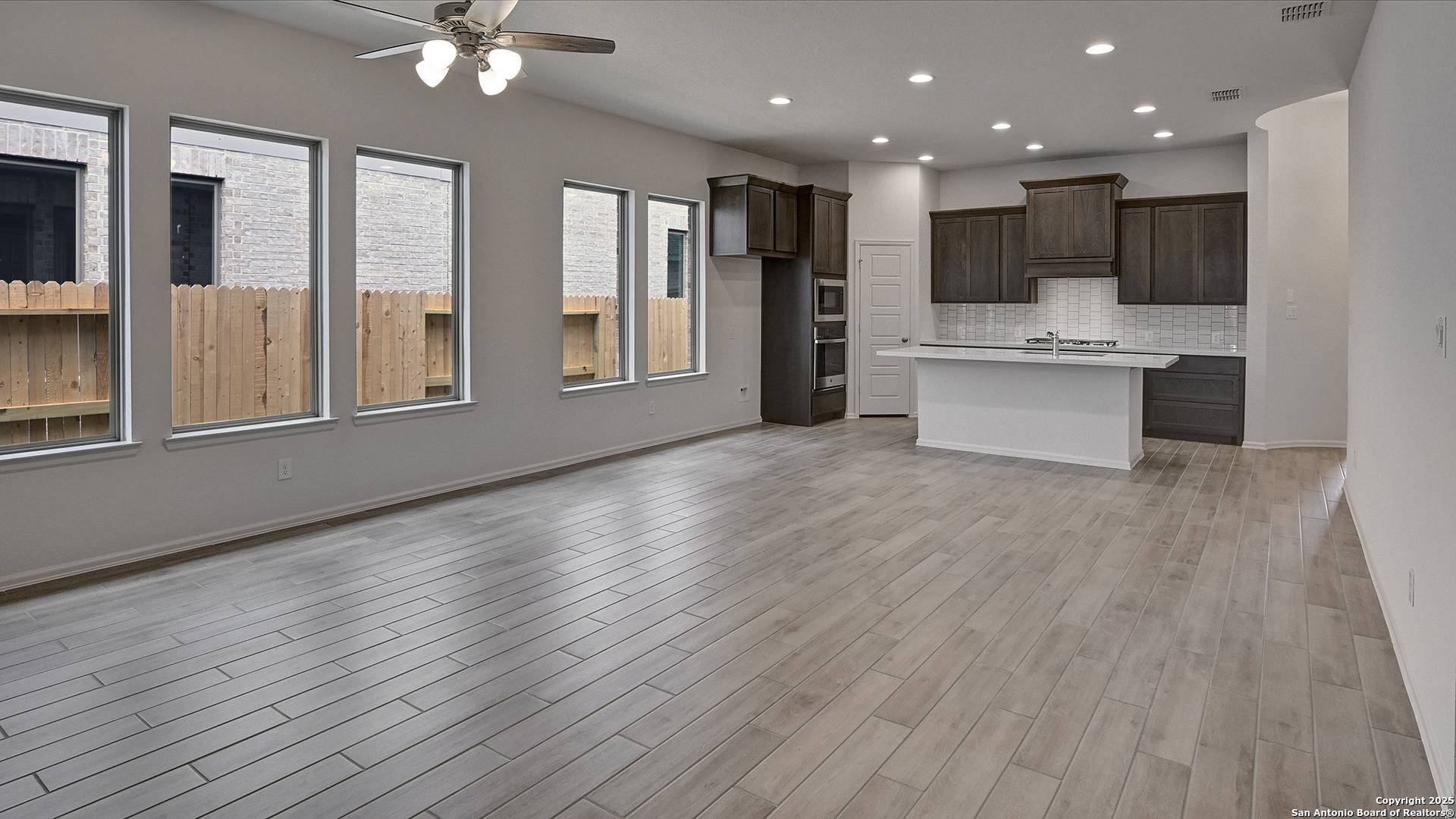 San Antonio, TX 78254,12652 Cotorra Springs