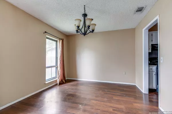 San Antonio, TX 78233,6139 Little Brandywine