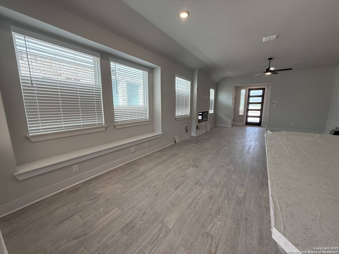 San Antonio, TX 78254,9425 Mattock