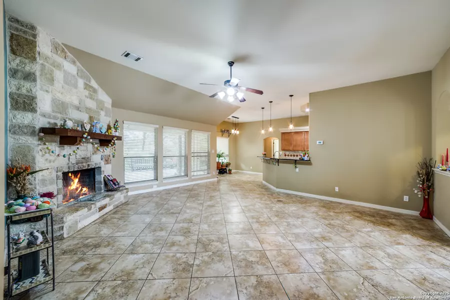 1424 Kings Ranch, Bandera, TX 78003