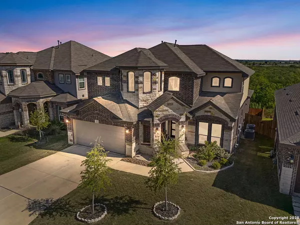 15210 Comanche Wolf, San Antonio, TX 78233