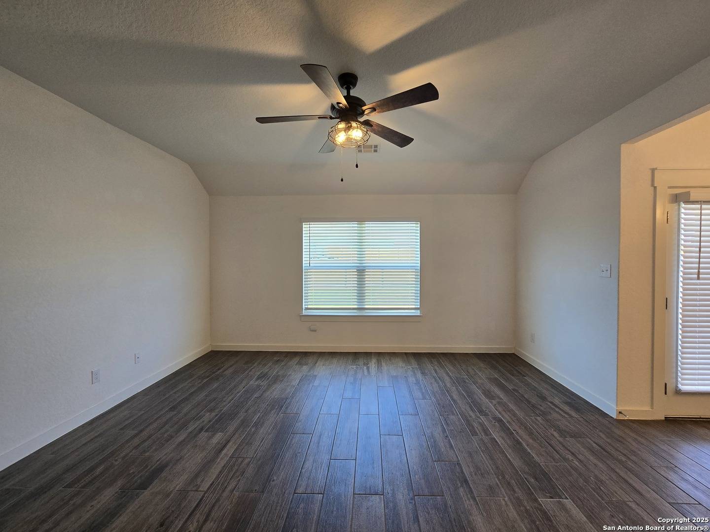 New Braunfels, TX 78130-7418,3976 LEGEND MDWS