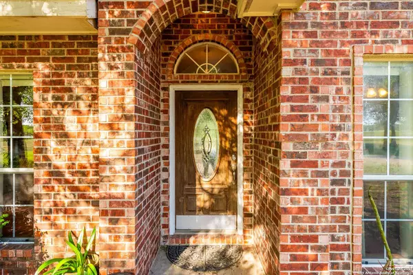 La Vernia, TX 78121,2680 County Road 342