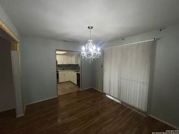 Leon Valley, TX 78238,6415 Edinborough