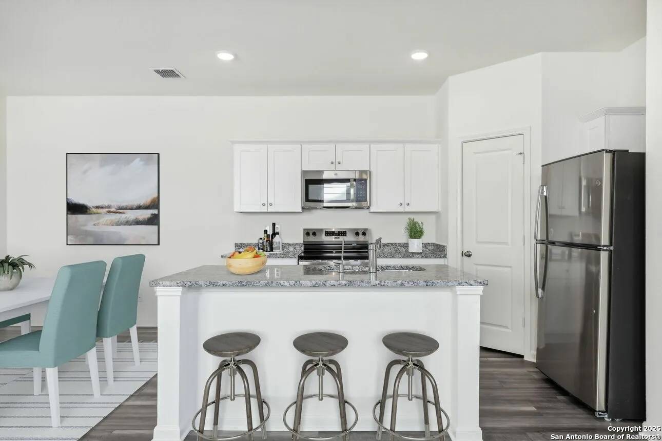 Adkins, TX 78101,818 Barnacle Court