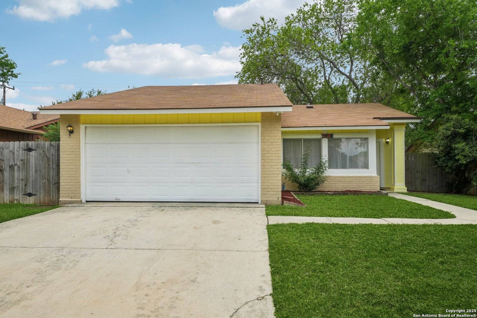 9418 Points Edge, San Antonio, TX 78250
