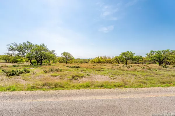 Kerrville, TX 78028,00 Tablerock Dr