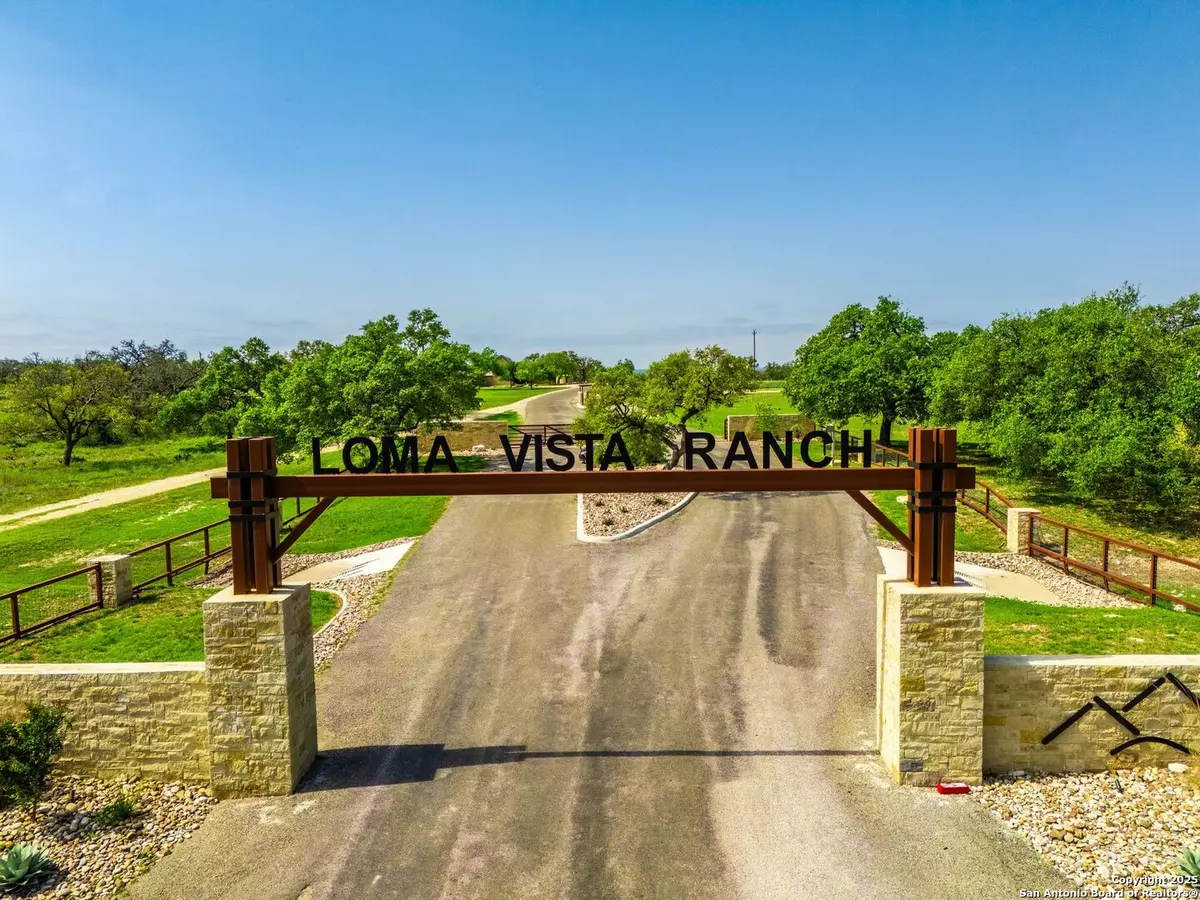 Kerrville, TX 78028,00 Tablerock Dr