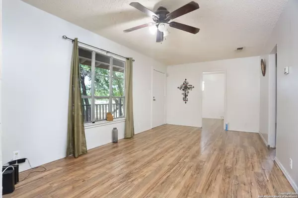 Von Ormy, TX 78073,4420 Twin Rise