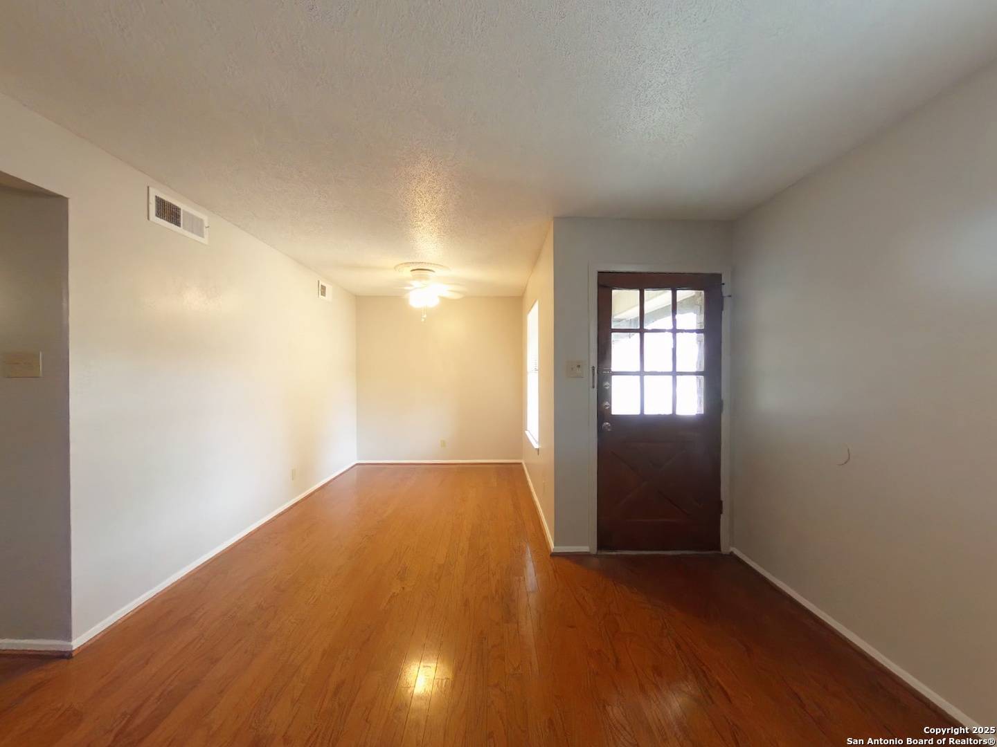 5423 Callaghan, San Antonio, TX 78228